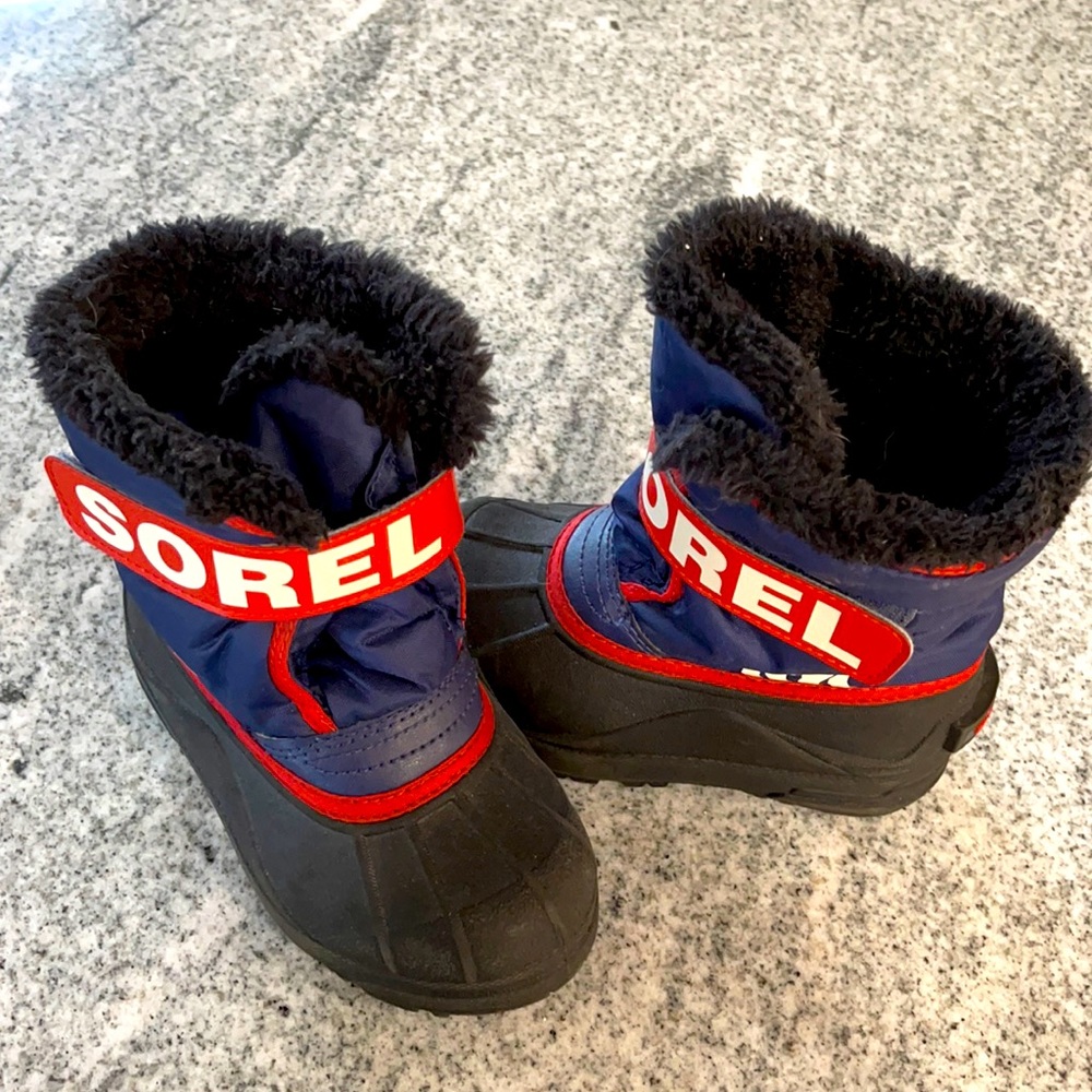 SOREL kids 10 snow boots ❄️